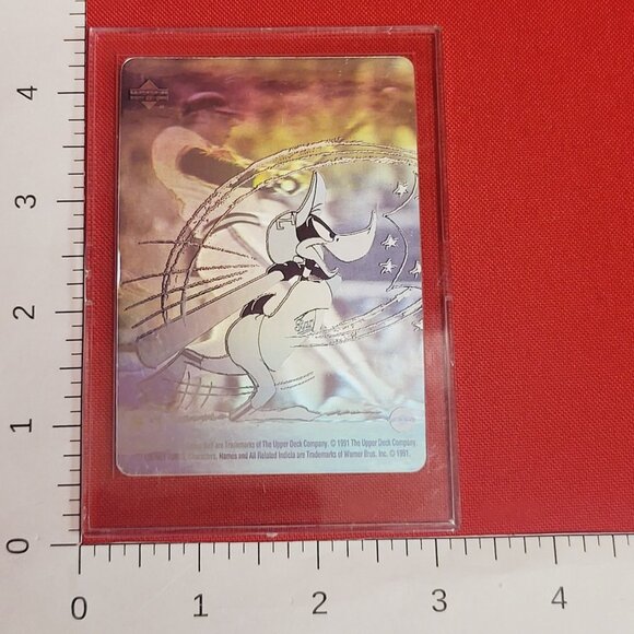 Upper Deck Comic Ball Card Looney Tunes Reggie Jackson Daffy Duck Batting Hologr - Picture 11 of 11